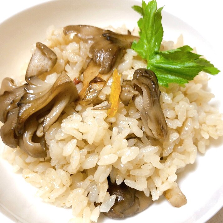 秋ごはん 舞茸の炊き込みご飯 レシピ 作り方 By M H 楽天レシピ 秋ごはん 舞茸の炊き込みご飯 レシピ 作り方 By M H 楽天レシピ
